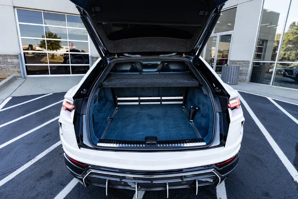 Lamborghini URUS photo 80
