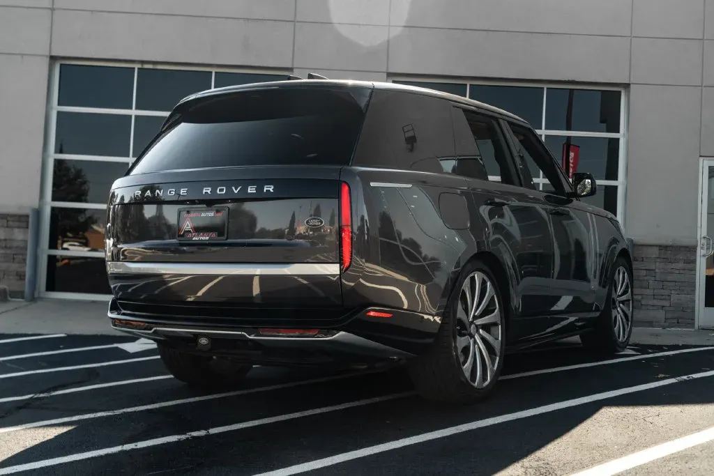 Land Rover Range Rover photo 10