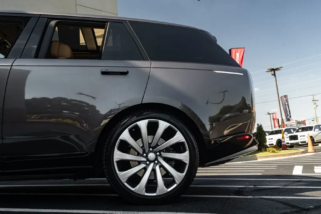 Land Rover Range Rover photo 15