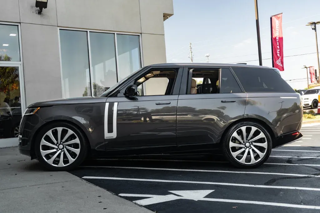 Land Rover Range Rover photo 16