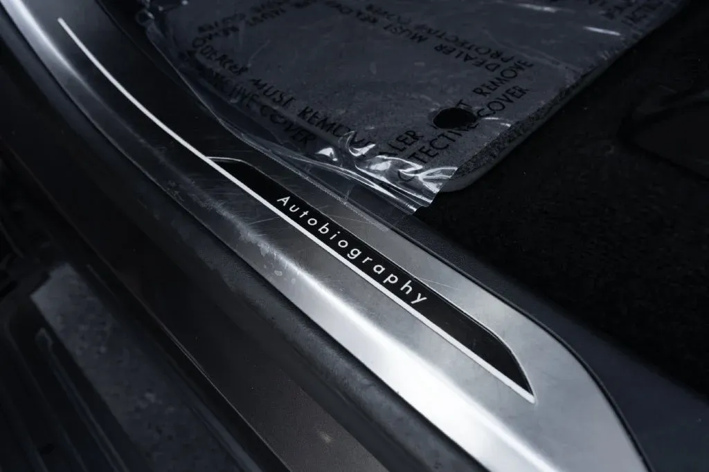 Land Rover Range Rover photo 21