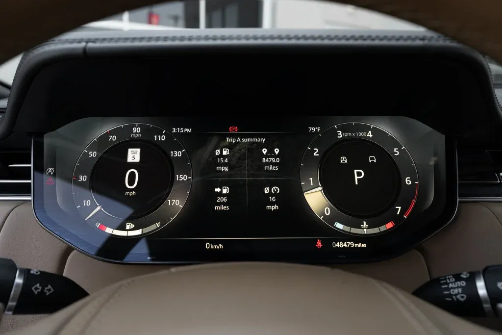 Land Rover Range Rover photo 26