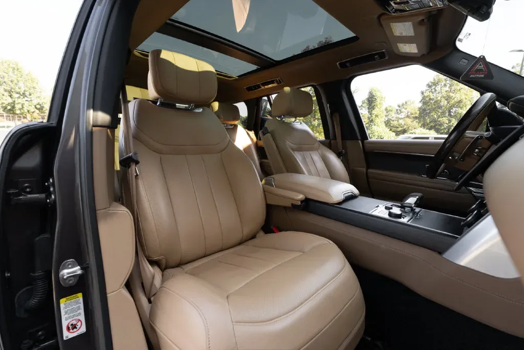 Land Rover Range Rover photo 32