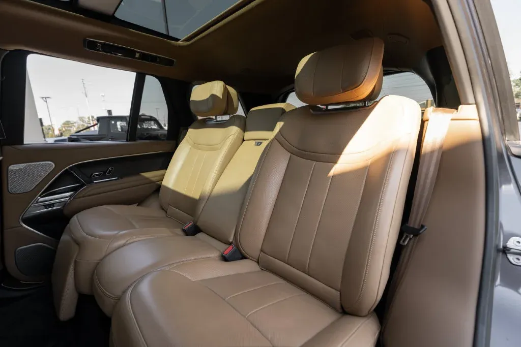 Land Rover Range Rover photo 40