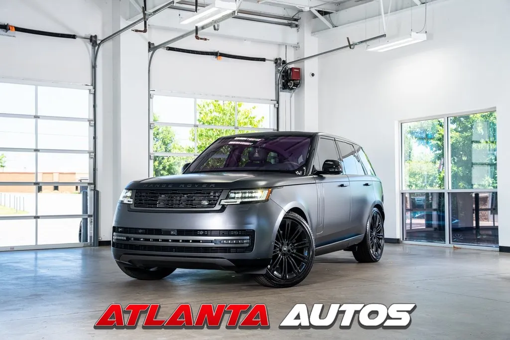 2023 Land Rover Range Rover SE