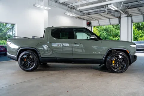 More photos of 2022 Rivian R1T Launch Edition at Atlanta Autos, GA