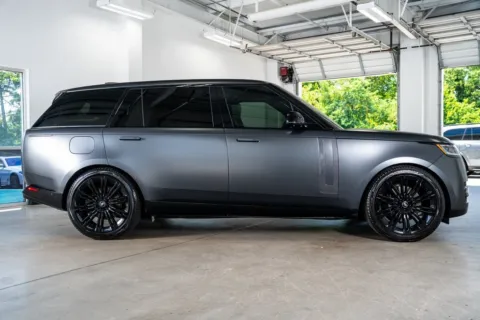 More photos of 2023 Land Rover Range Rover SE at Atlanta Autos, GA
