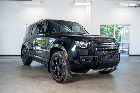 More photos of 2023 Land Rover Defender 110 X-Dynamic SE at Atlanta Autos, GA