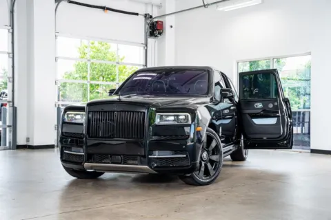 Photos of 2020 Rolls-Royce Cullinan for sale in Marietta, GA at Atlanta Autos