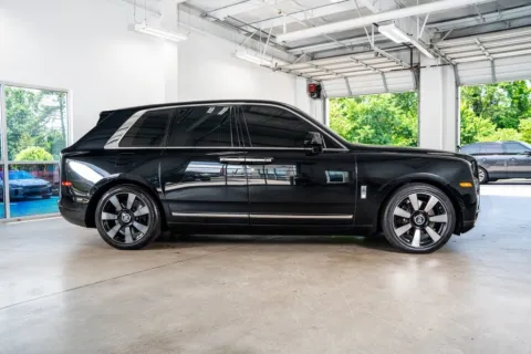 More photos of 2020 Rolls-Royce Cullinan at Atlanta Autos, GA