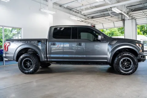 More photos of 2018 Ford F-150 Raptor at Atlanta Autos, GA