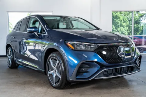 More photos of 2024 Mercedes-Benz EQE 350 SUV at Atlanta Autos, GA