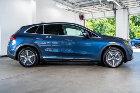 More photos of 2024 Mercedes-Benz EQE 350 SUV at Atlanta Autos, GA