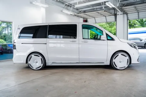 More photos of 2023 Mercedes-Benz Metris Passenger at Atlanta Autos, GA