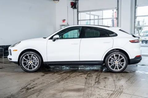 More photos of 2021 Porsche Cayenne Coupe at Atlanta Autos, GA