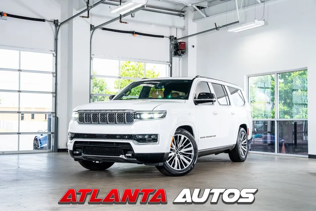 2023 Jeep Grand Wagoneer L Series III