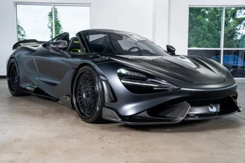 More photos of 2022 McLaren 765LT at Atlanta Autos, GA