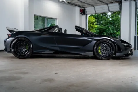 More photos of 2022 McLaren 765LT at Atlanta Autos, GA