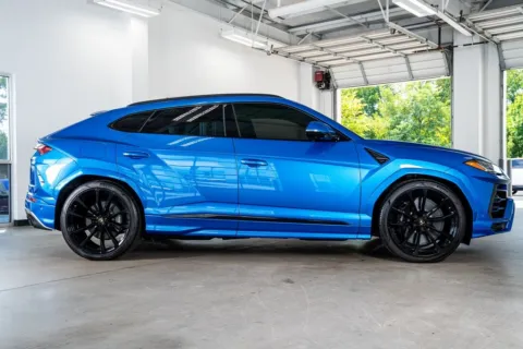 More photos of 2020 Lamborghini Urus at Atlanta Autos, GA