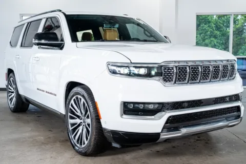 More photos of 2023 Jeep Grand Wagoneer Series III at Atlanta Autos, GA