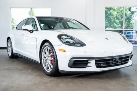More photos of 2020 Porsche Panamera at Atlanta Autos, GA