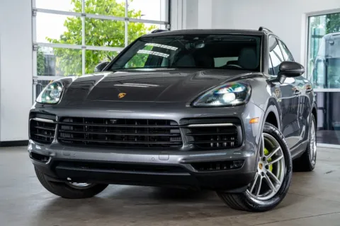 Photos of 2019 Porsche Cayenne E-Hybrid for sale in Marietta, GA at Atlanta Autos