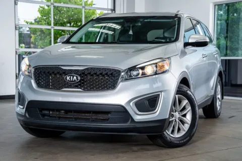 Photos of 2017 Kia Sorento LX for sale in Marietta, GA at Atlanta Autos