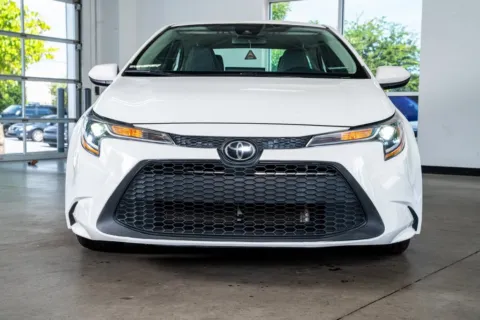 Another view of 2020 Toyota Corolla LE for sale in Marietta, GA at Atlanta Autos