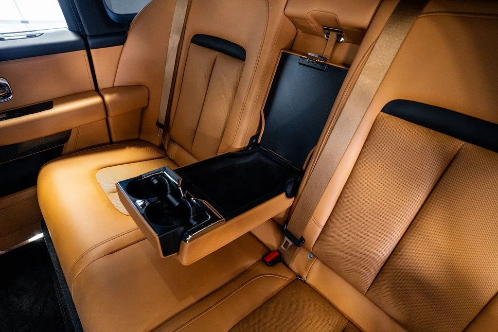 2022 Rolls-Royce Cullinan Black Badge - Photo 66