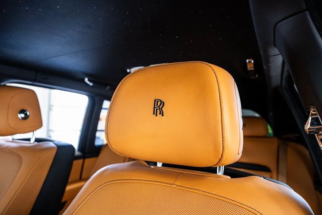 2022 Rolls-Royce Cullinan Black Badge - Photo 38