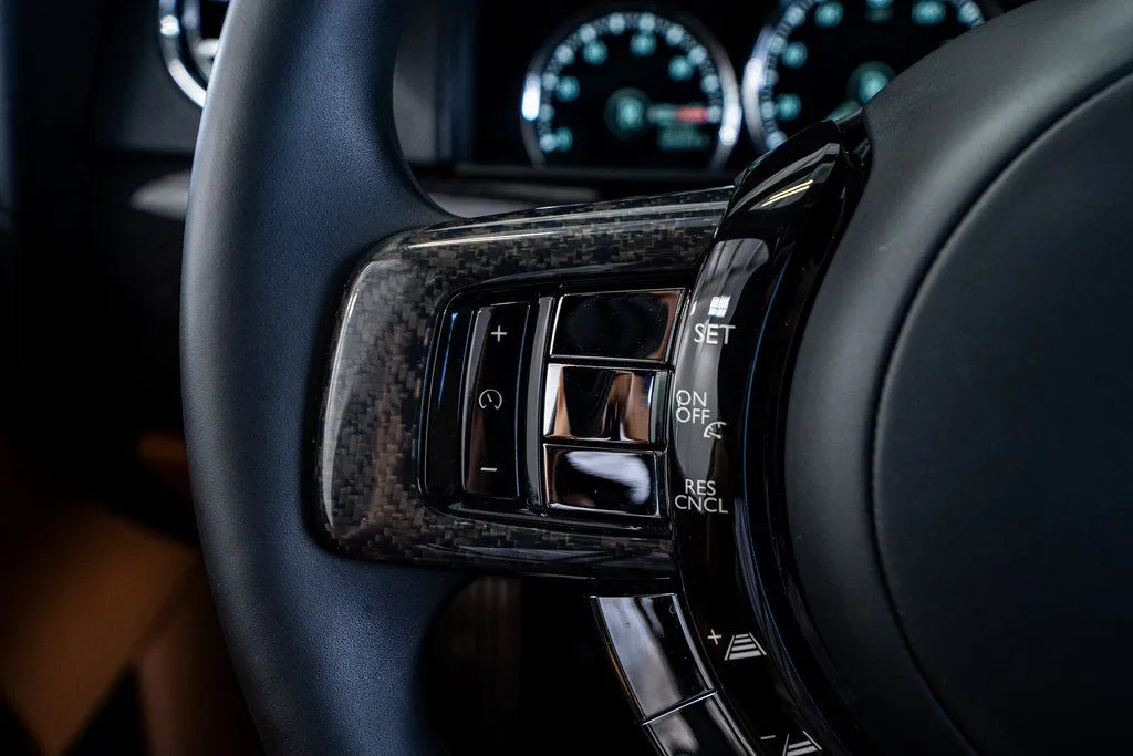 2022 Rolls-Royce Cullinan Black Badge - Photo 40