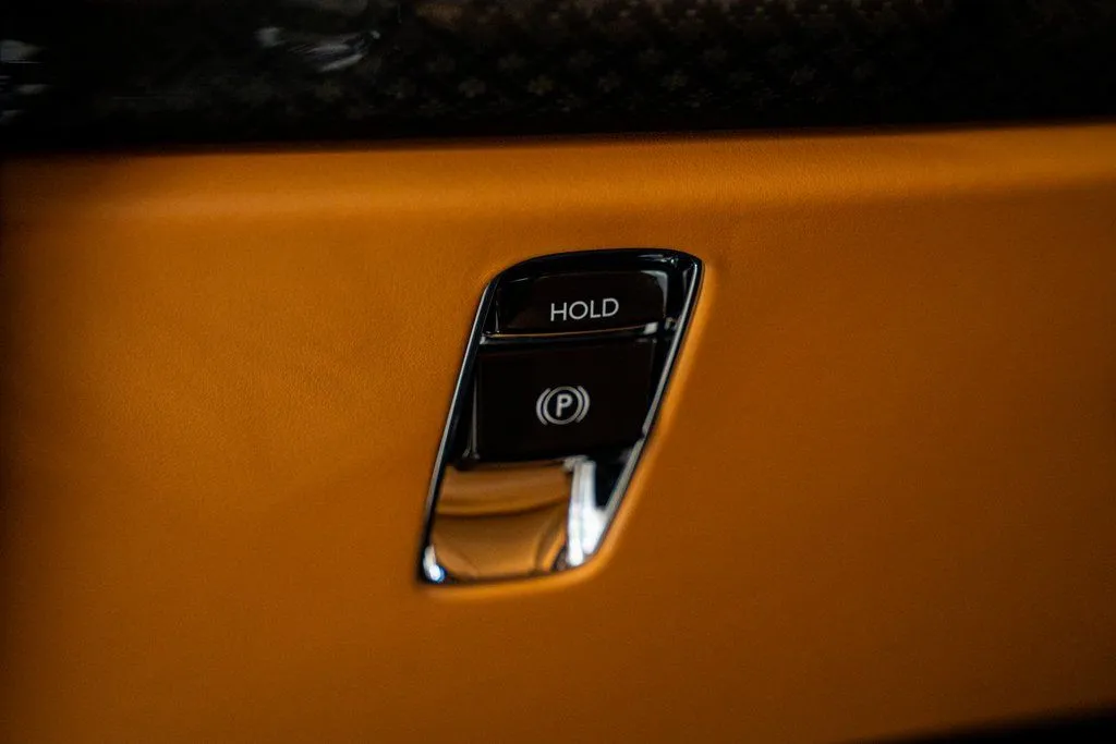 2022 Rolls-Royce Cullinan Black Badge - Photo 34