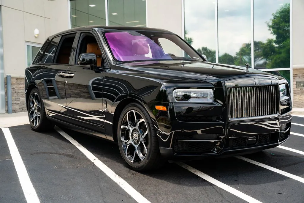 2022 Rolls-Royce Cullinan Black Badge - Photo 9