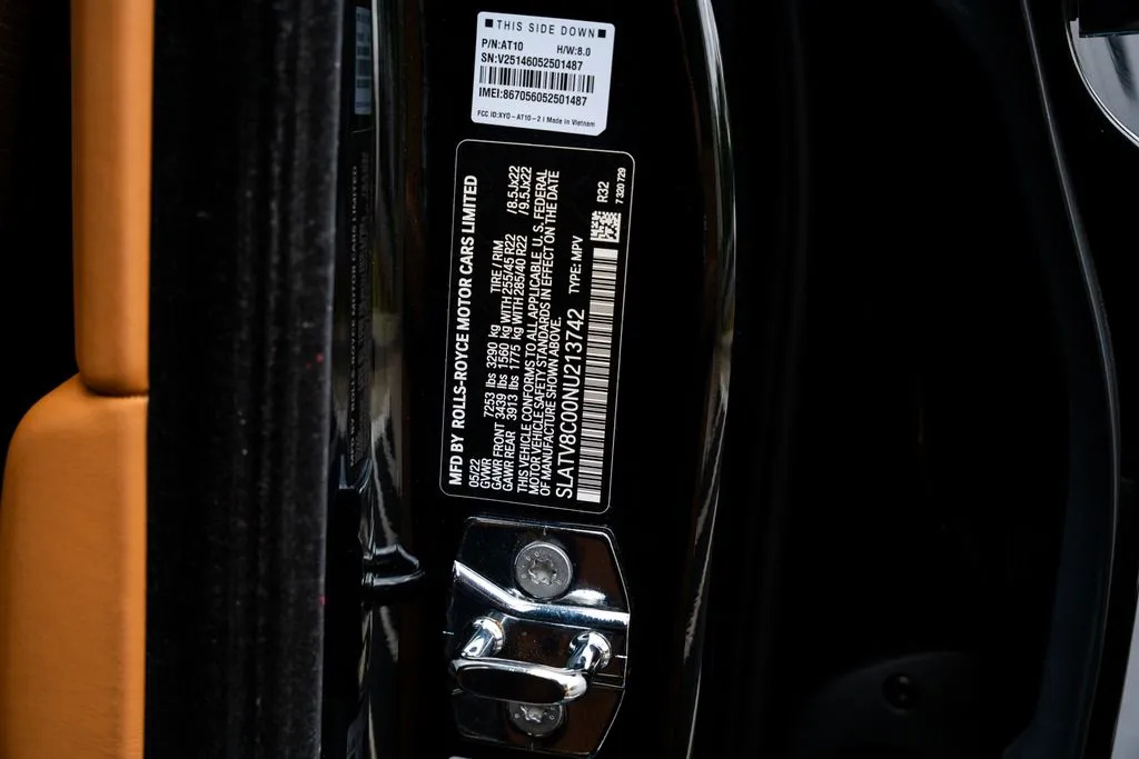 2022 Rolls-Royce Cullinan Black Badge - Photo 73
