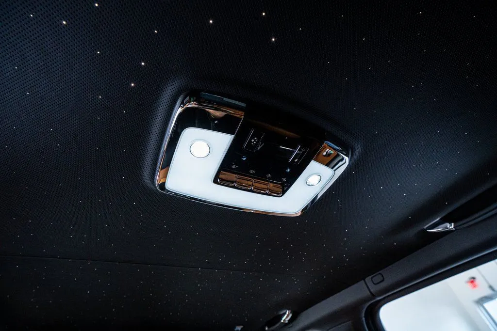 2022 Rolls-Royce Cullinan Black Badge - Photo 65