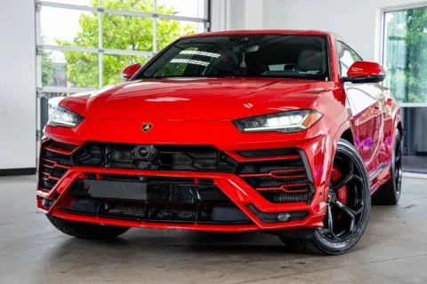 Photos of 2020 Lamborghini Urus for sale in Marietta, GA at Atlanta Autos