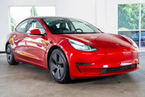 More photos of 2021 Tesla Model 3 Standard Range Plus at Atlanta Autos, GA