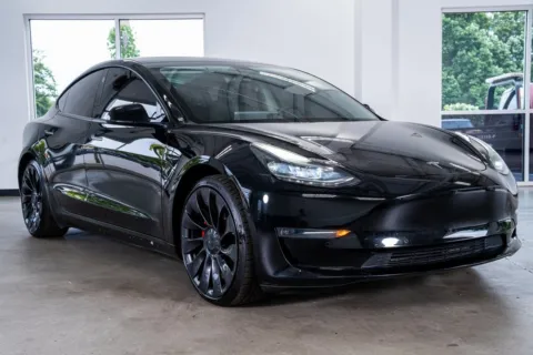 More photos of 2022 Tesla Model 3 Performance at Atlanta Autos, GA