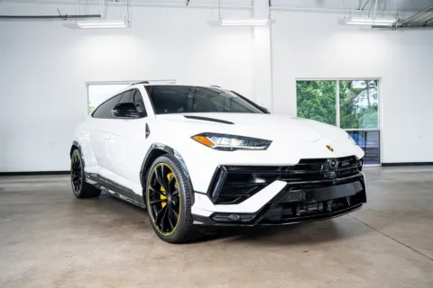 More photos of 2024 Lamborghini Urus S at Atlanta Autos, GA