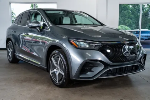 More photos of 2023 Mercedes-Benz EQE 350 SUV at Atlanta Autos, GA