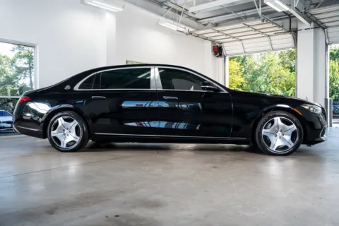More photos of 2022 Mercedes-Benz S-Class Maybach S 580 at Atlanta Autos, GA