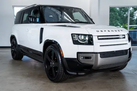 More photos of 2021 Land Rover Defender 110 X-Dynamic HSE at Atlanta Autos, GA