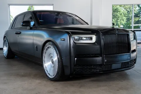 More photos of 2021 Rolls-Royce Phantom at Atlanta Autos, GA