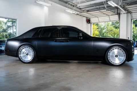 More photos of 2021 Rolls-Royce Phantom at Atlanta Autos, GA