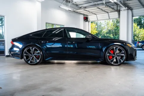 More photos of 2021 Audi RS 7 4.0T at Atlanta Autos, GA
