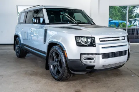 More photos of 2021 Land Rover Defender 110 SE at Atlanta Autos, GA