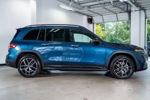 More photos of 2023 Mercedes-Benz EQB 250+ at Atlanta Autos, GA