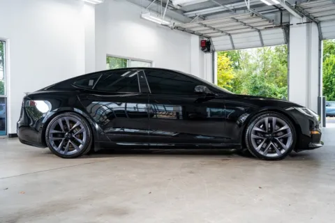 More photos of 2021 Tesla Model S Long Range at Atlanta Autos, GA