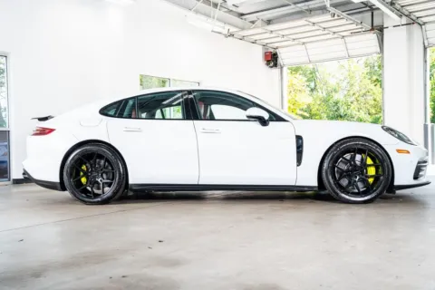 More photos of 2019 Porsche Panamera E-Hybrid 4 at Atlanta Autos, GA