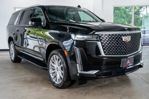 More photos of 2023 Cadillac Escalade ESV Premium at Atlanta Autos, GA